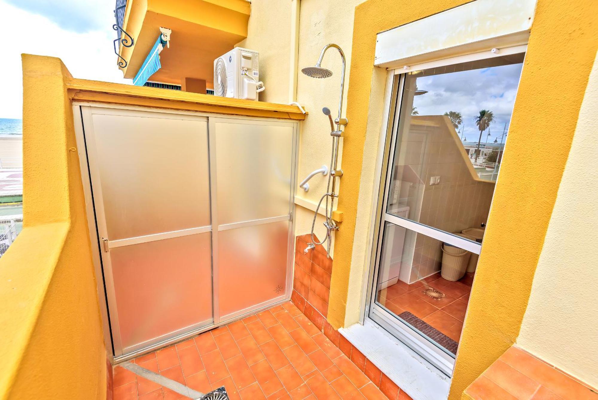 Beachfront Duplex 1ª Linea & Terraces Oceanfront เอลปูแอร์โต เด ซานตามาริอา ภายนอก รูปภาพ